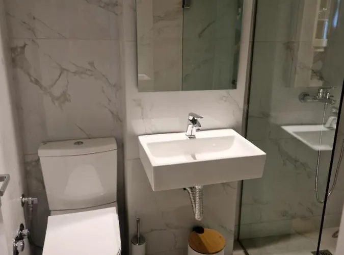 Daire Empyreal Blue Chora